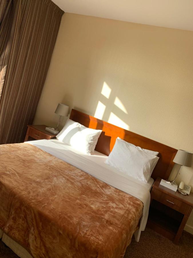 Top Hotel Apartments Al Ain Esterno foto
