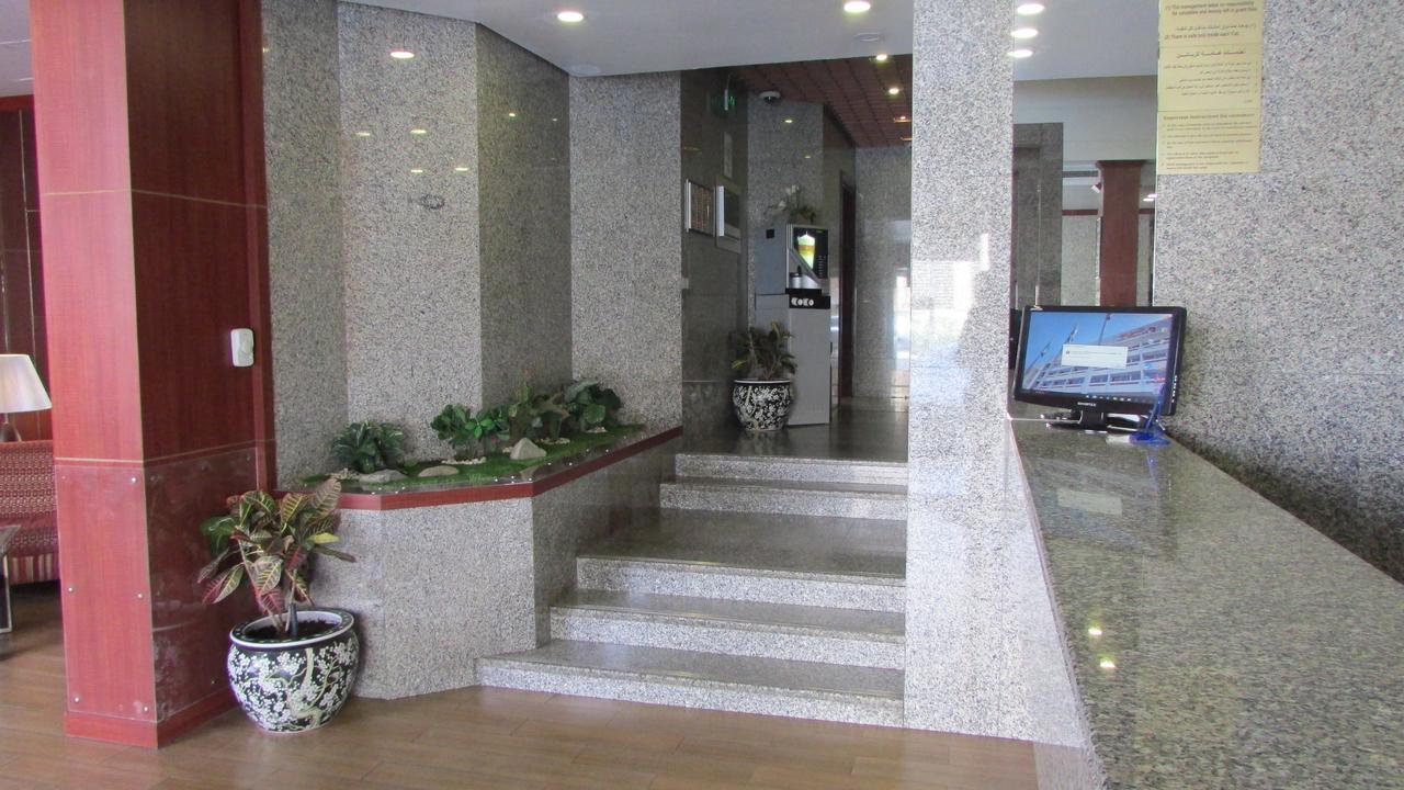 Top Hotel Apartments Al Ain Esterno foto
