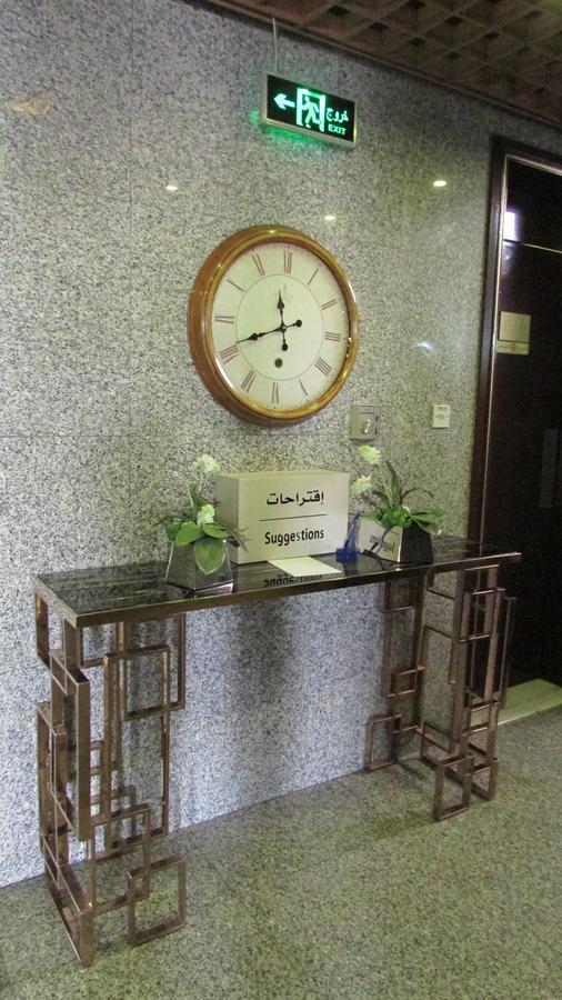 Top Hotel Apartments Al Ain Esterno foto